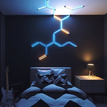 الإضاءة الجدارية الذكية