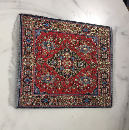 ميني كوستر بنمط سجاد شرقي