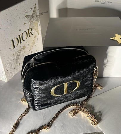 شنطة ديور أسود