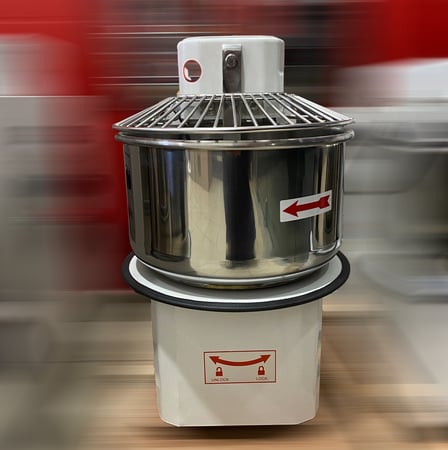 عجانة 20 لتر حلزوني قدر متحرك 18 كيلو