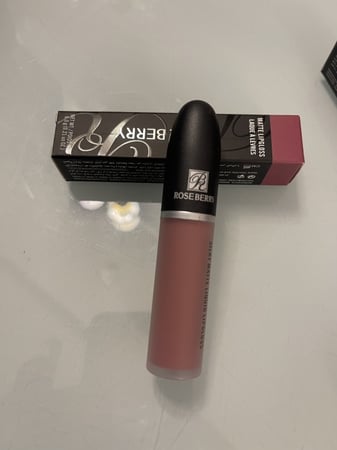 روج سائل لونين روز بيري