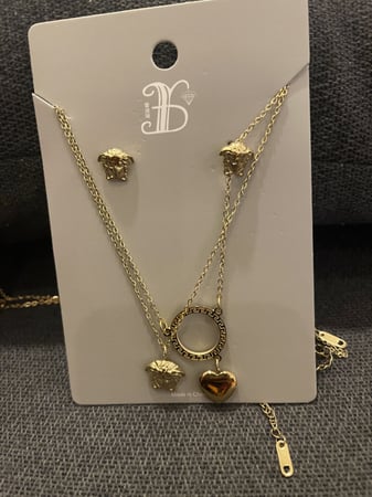 طقم ناعم استل استيل  ضمان سنه على اللون