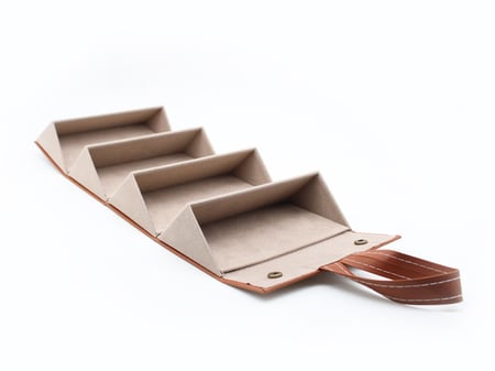 حافظة نظارات جلدية رباعية بني