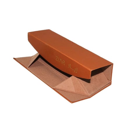 علبة نظارة جلد زيار