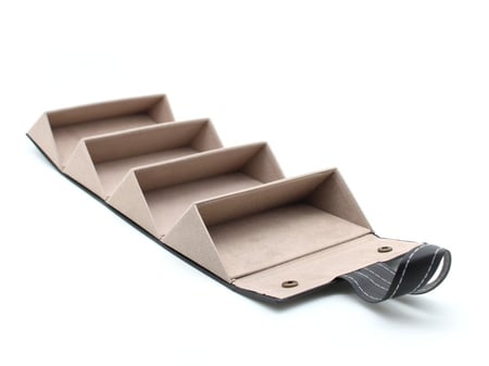 حافظة نظارات جلدية رباعية أسود