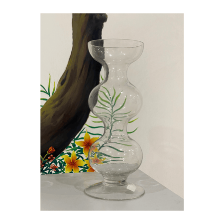 فازة زجاجية ذو ثلاث كرات