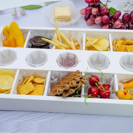 علب مقسمة للوجبات