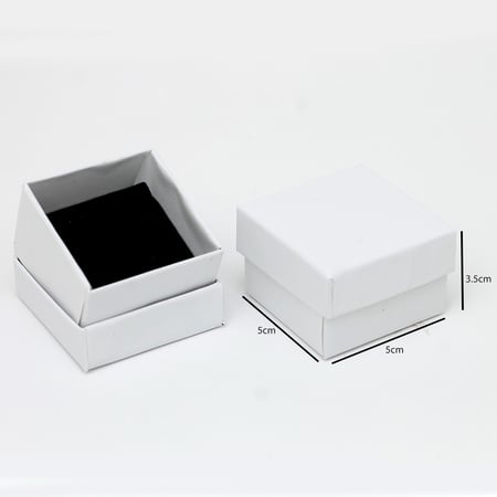 علب خواتم بعدة ألوان