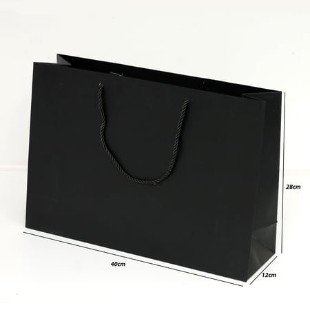 أكياس تسوق ورقية لون أسود
