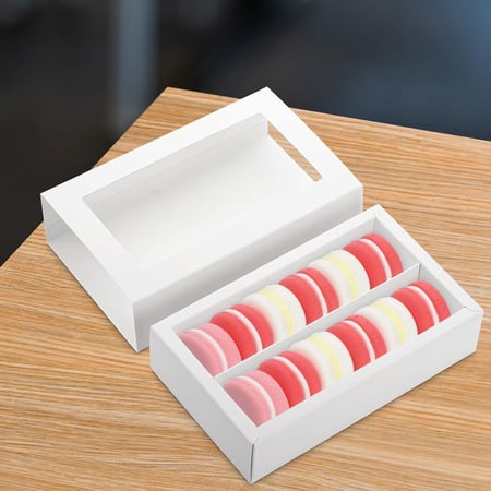 علب كيك ورقية بمقسم ثنائي