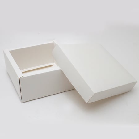 علب ورقية بغطاء منفصل