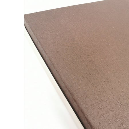 علبة شوكولاتة مقسمة