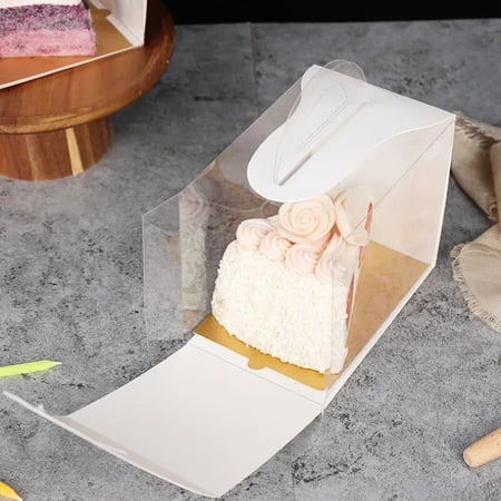 علب كيك شفافة صغيرة