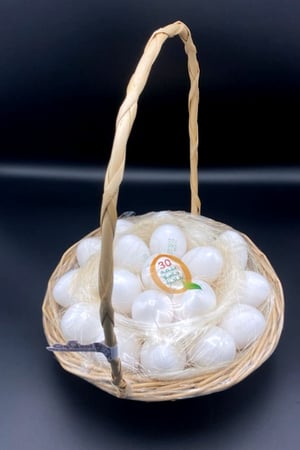 سلة بيض خيرزان بيج دائرية 30 حبة جامبو