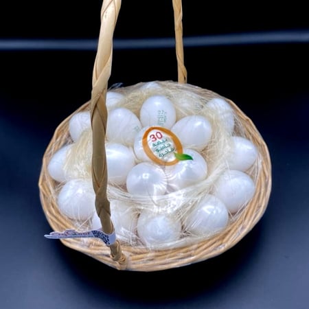 سلة بيض خيرزان بيج دائرية 30 حبة جامبو