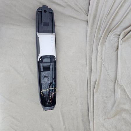 دينمو بيسل مكنسة كروس ويف موديل 3598E-3654C