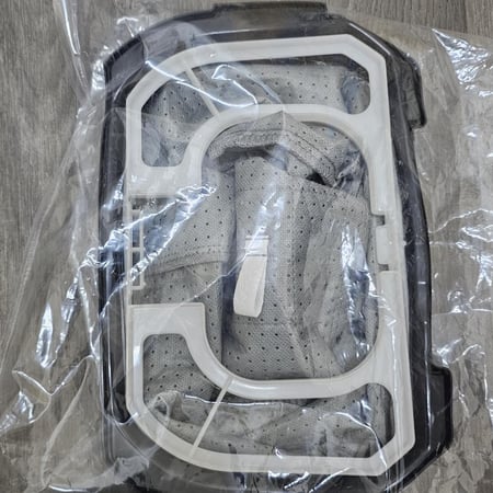 فلتر مع شبك لمكنسة بطة هيتاشي  CV-W1600