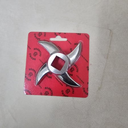 سكين مفرمة لحم رقم 32 سلفادور ايطالي