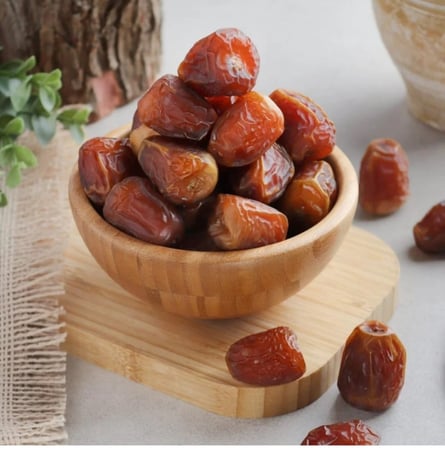 تمر سكري مفتل كيلو ونص