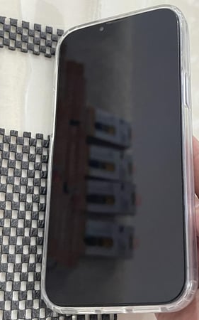 بكج حماية مقاوم لصدمات 1*9 iPhone15 Pro Max