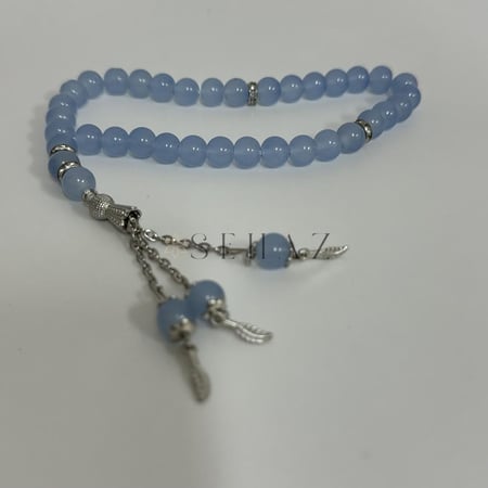 سبحة أنيقة سماوي اللون متوافرة بمقاسات مناسبة للاطفال من عمر سنة الي 14 سنة