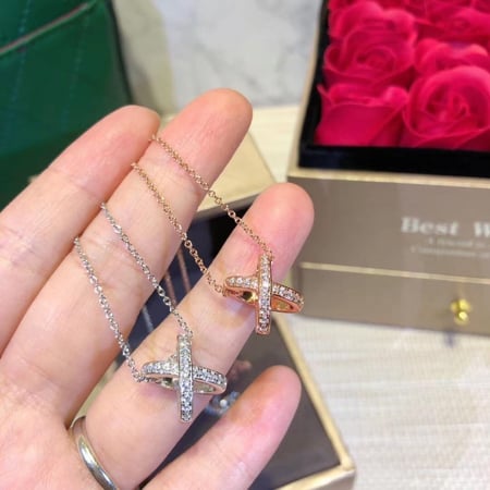 عقد شوميه فل دايموند