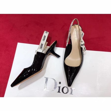 كعب وفلات ديور