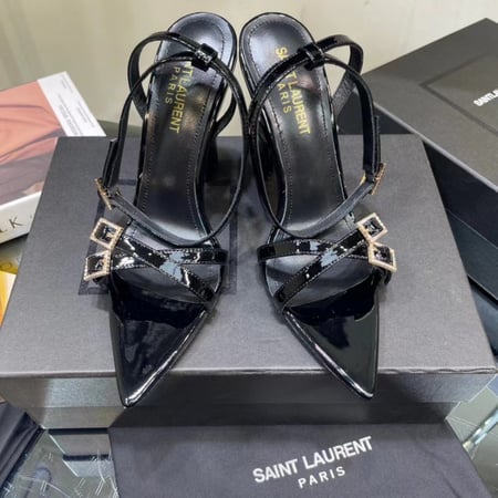 كعب اف سالوران ysl
