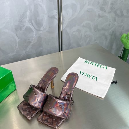 كعب بوتيغا فينيتا