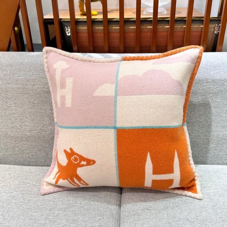 مخدة هيرميز (3 ألوان)