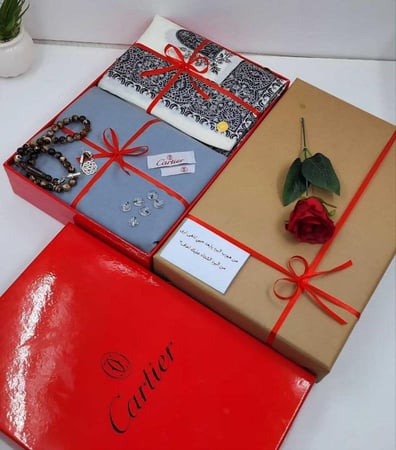 قماش كارتير شتوي + شال – بوكس هدية شتويه للرجال