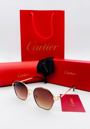 Cartier نظارة شمسية