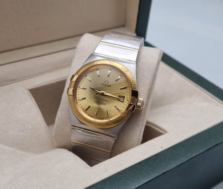 ساعات اوميغا رجالي - ساعة اوميغا درجة اولى من متجر مون
