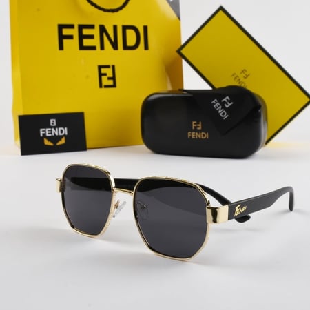 نظارات شمسية ماركة 2024