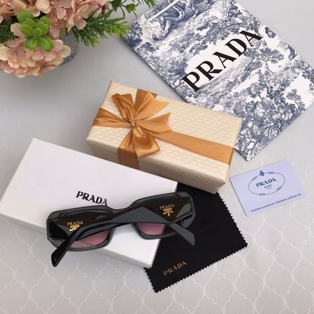 احدث نظارات برادا درجة اولى  متجر مون