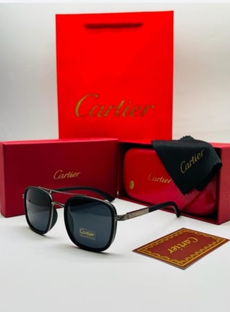نظارات كارتير cartier | تصميم مربع أنيق مع أذرع ذهبية