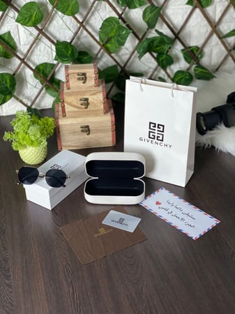 نظارات رجالي ماركة جفنشي الجديدة