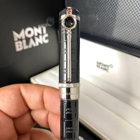 قلم مونت بلانك آرثر كونان دويل رولربول طبق الاصل