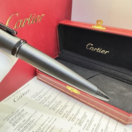 قلم كارتير سانتوس دومو طبق الاصل