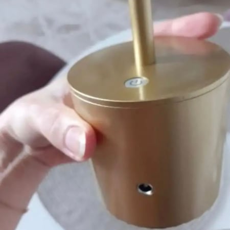 أبجوره ذهبيه عصريه