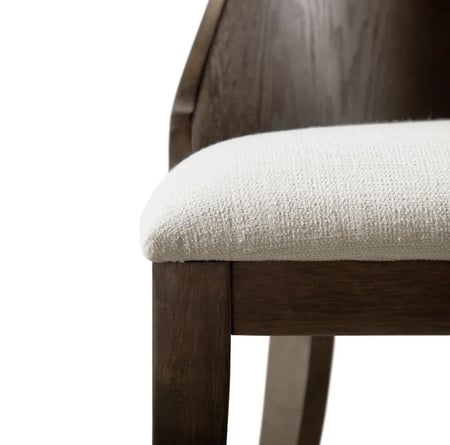 طاولة طعام ميرانو