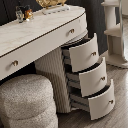 طقم غرفة نوم أوليمبيا