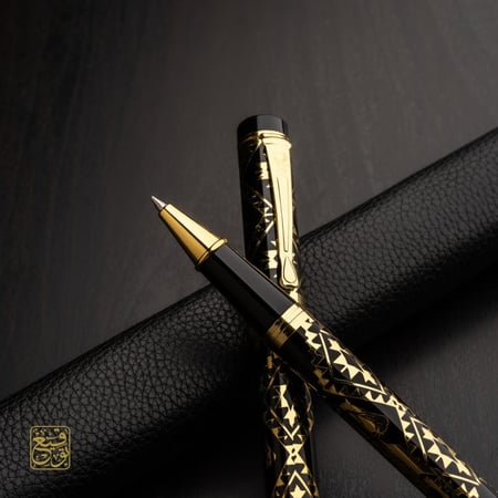 قلم الفارس قلم حبر قلم فاخر قلم فخم برسمة فارس وعلم السعودية
