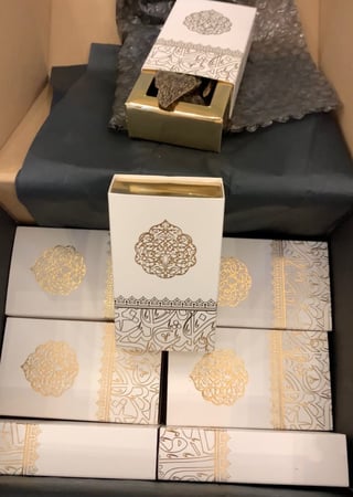 8 اوقيات عود ازرق