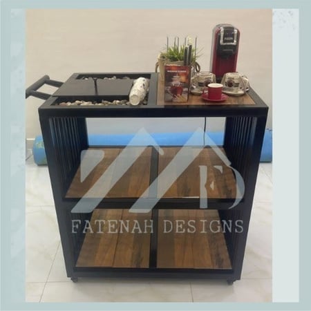 عربة الضيافة