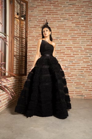 Elegant One-Shoulder black Dress