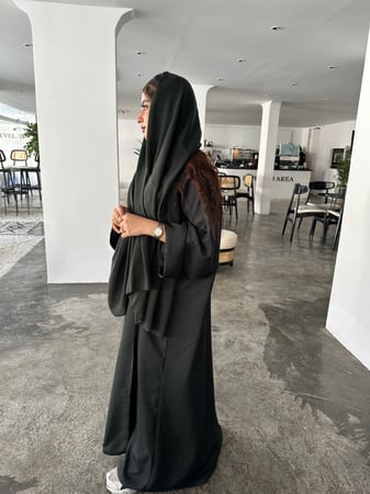عباية زيتي