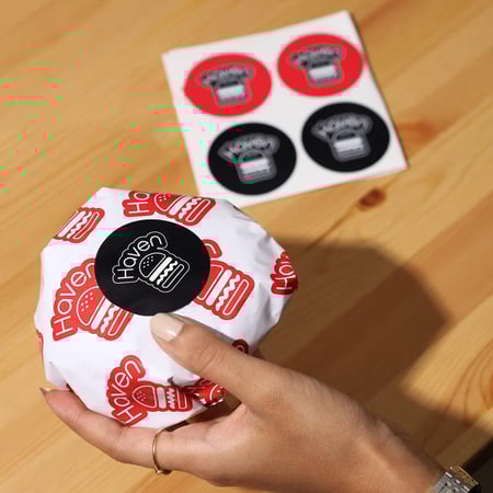 عرض 5000 ستيكر