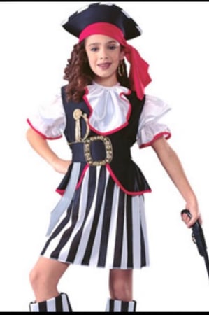 زي القراصنه البناتي