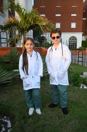 زي الدكتور للاطفال 2